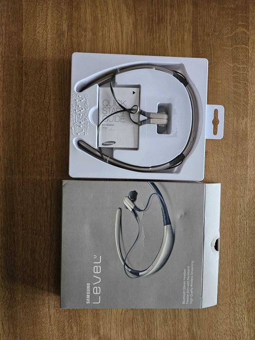 Słuchawki Samsung Level U srebrne