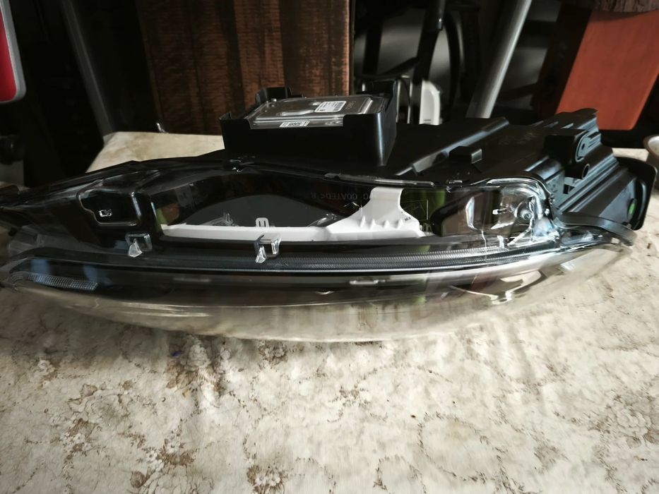 Farol direito full Led Ford Kuga completo