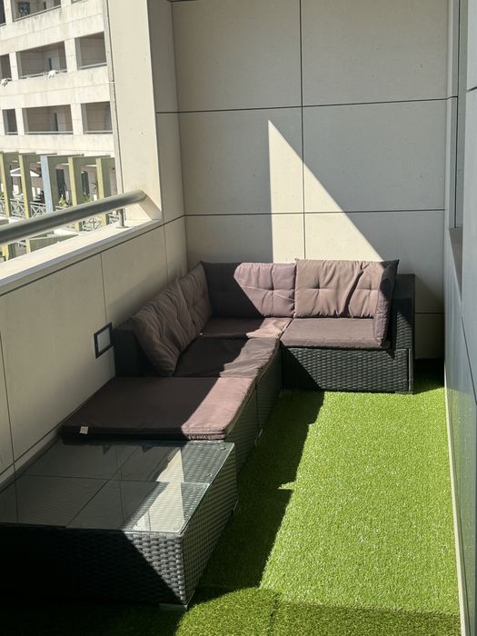 Conjunto Completo de Jardim/Varanda – Sofá + Mesa – Apenas 130€
