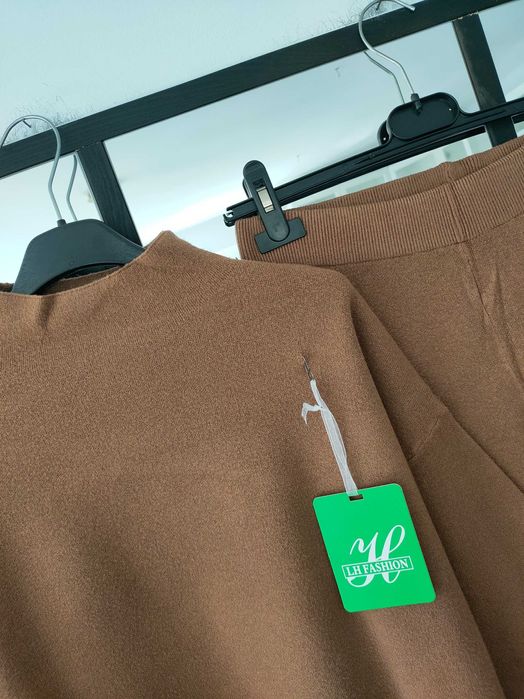 Dzianinowy zestaw dzianina sweterkowa wiskoza angora L XL