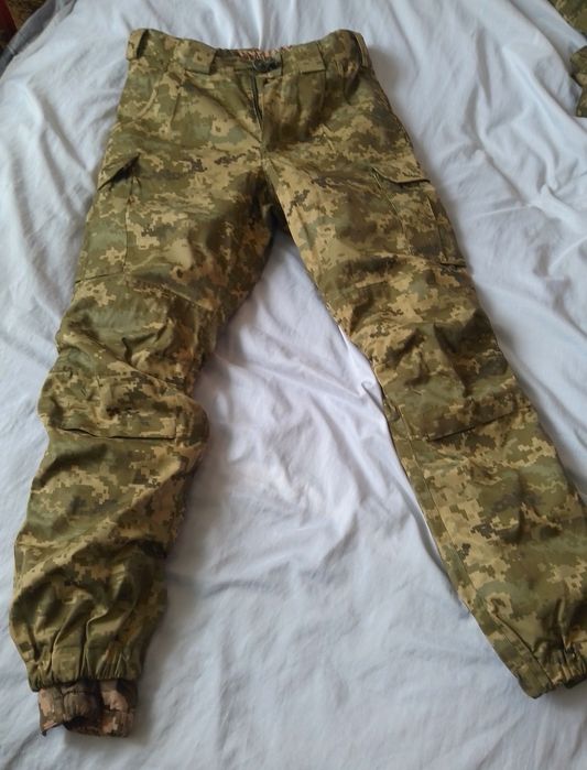 Штани зимові утепленні.