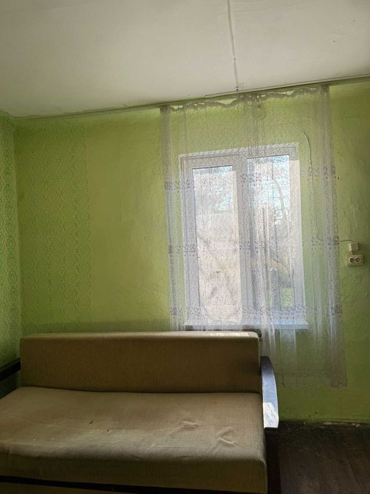 будинок та земельна ділянка 28 сот., м. Жовква