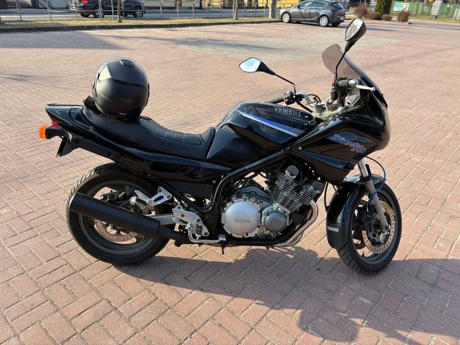 Kultowa yamaha xj diversion 900