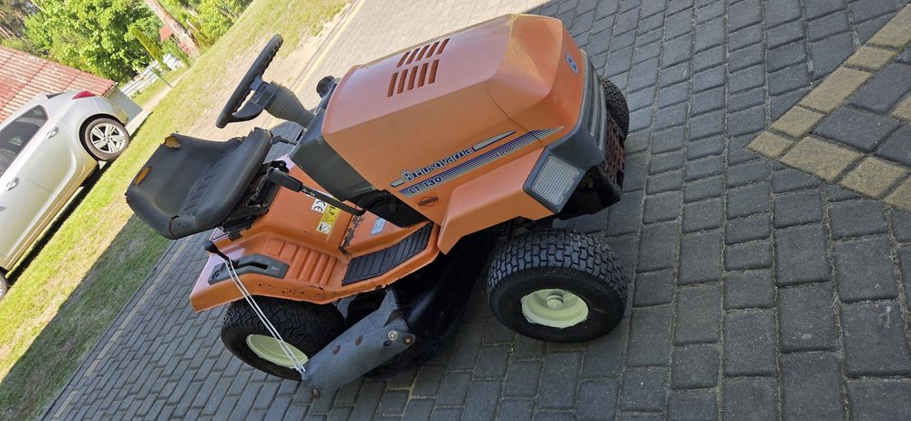 Traktorek Husqvarna LT 130 12,5hp