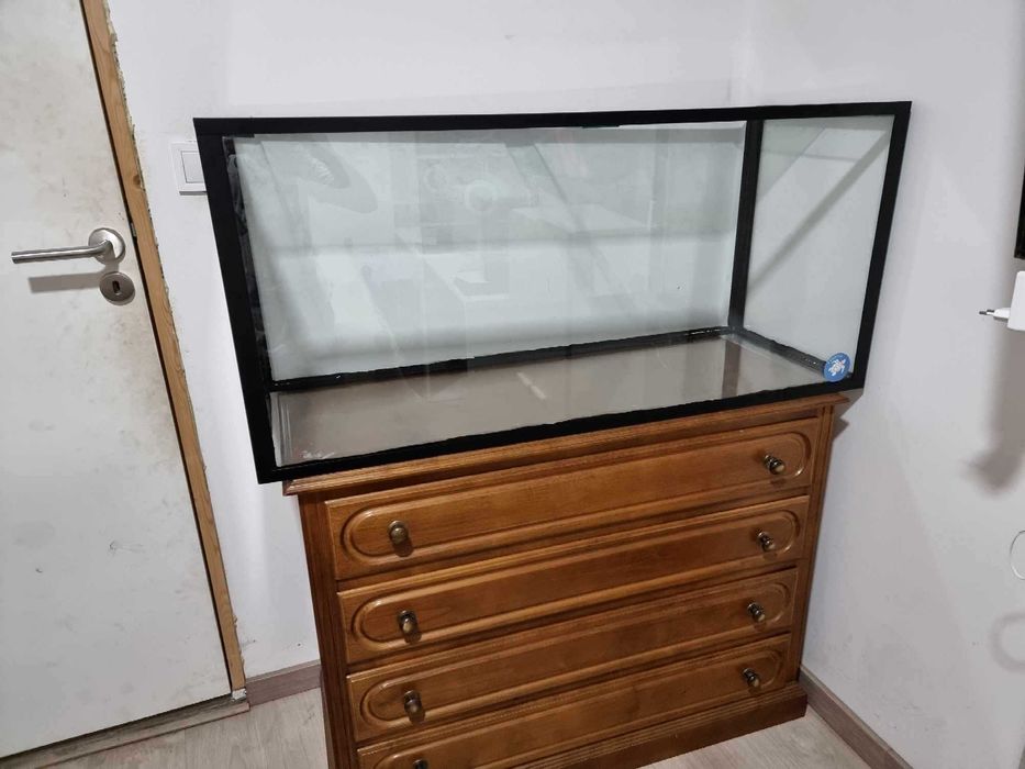 Aquário 220litros