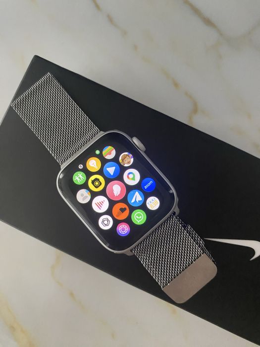 Apple Watch Nike SE 44mm