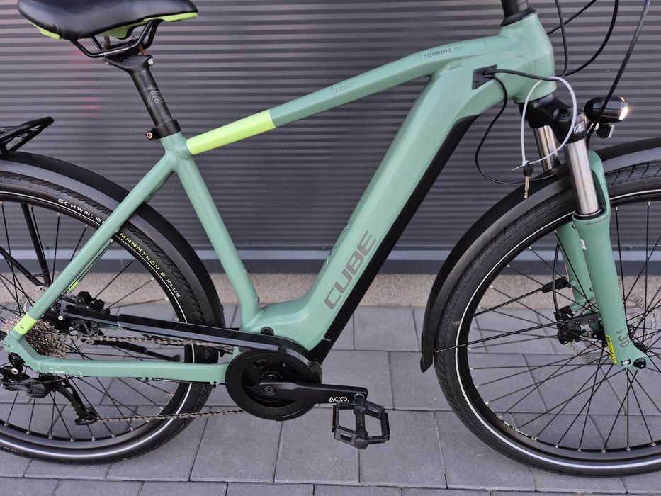 Rower elektryczny Cube Touring Hybrid ON1. roz. M, bardzo dobry stan !