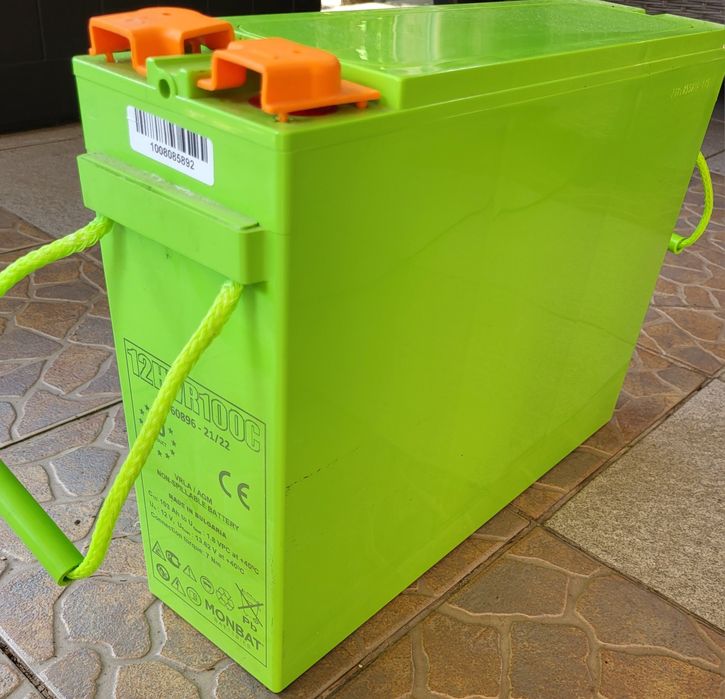 Акумуляторні батареї для ДБЖ Monbat 100A 12V