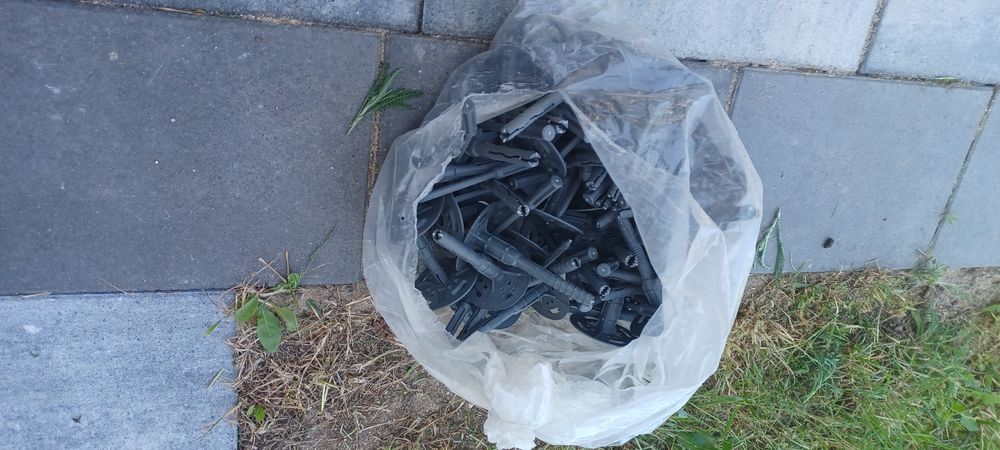 Kolki do styropianu 10cm