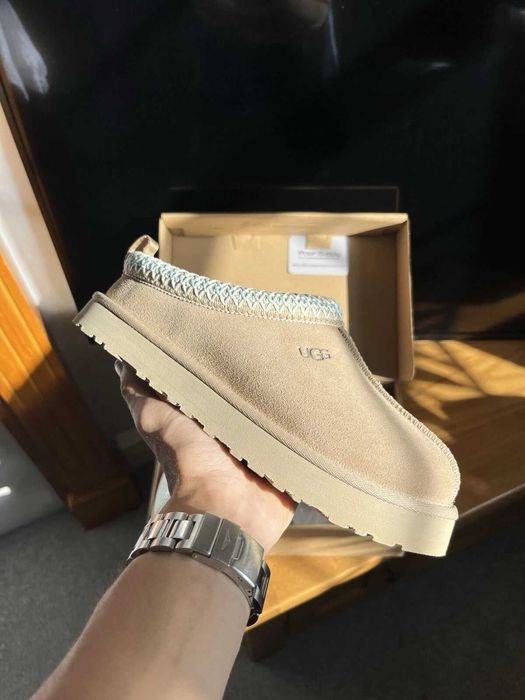 Nowe UGG Tazz Slipper Sand r.39