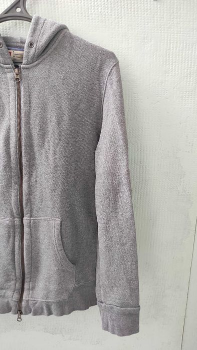 Худі чоловічий Levis 

розмір: M