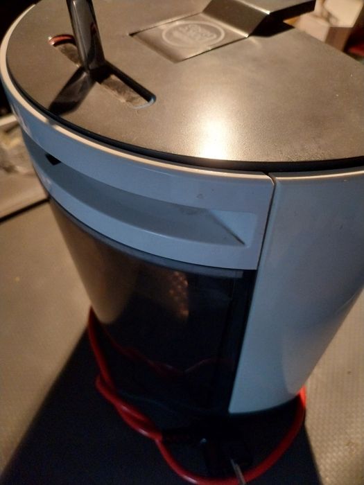 Maquina cafe capsulas dolce gusto impecavel