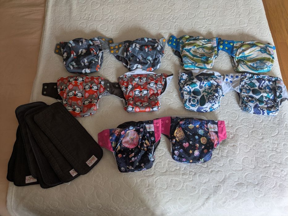 Lote 29 fraldas reutilizáveis ótimo estado (Bambino mio e outras)
