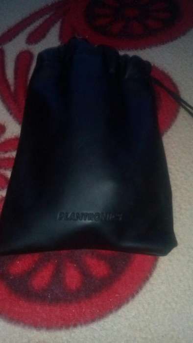 Plantronics наушники
