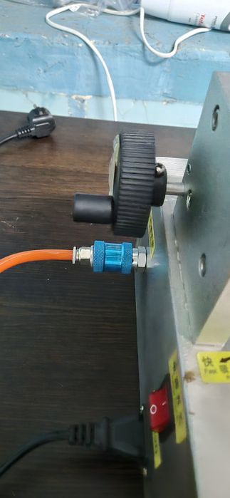 Дозатор Vektor G1WY-100-1000 з компресором Dnipro M