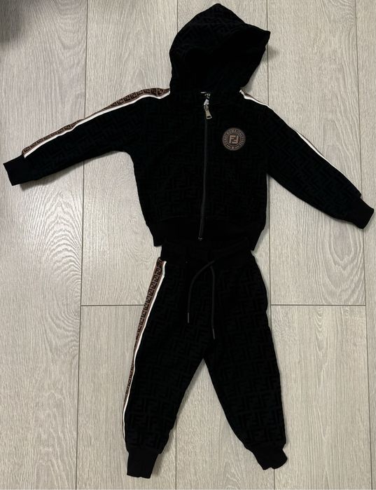 Детский костюм Fendi