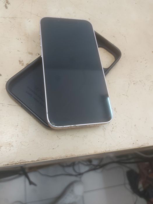 iPhone 13 mini cor rosa