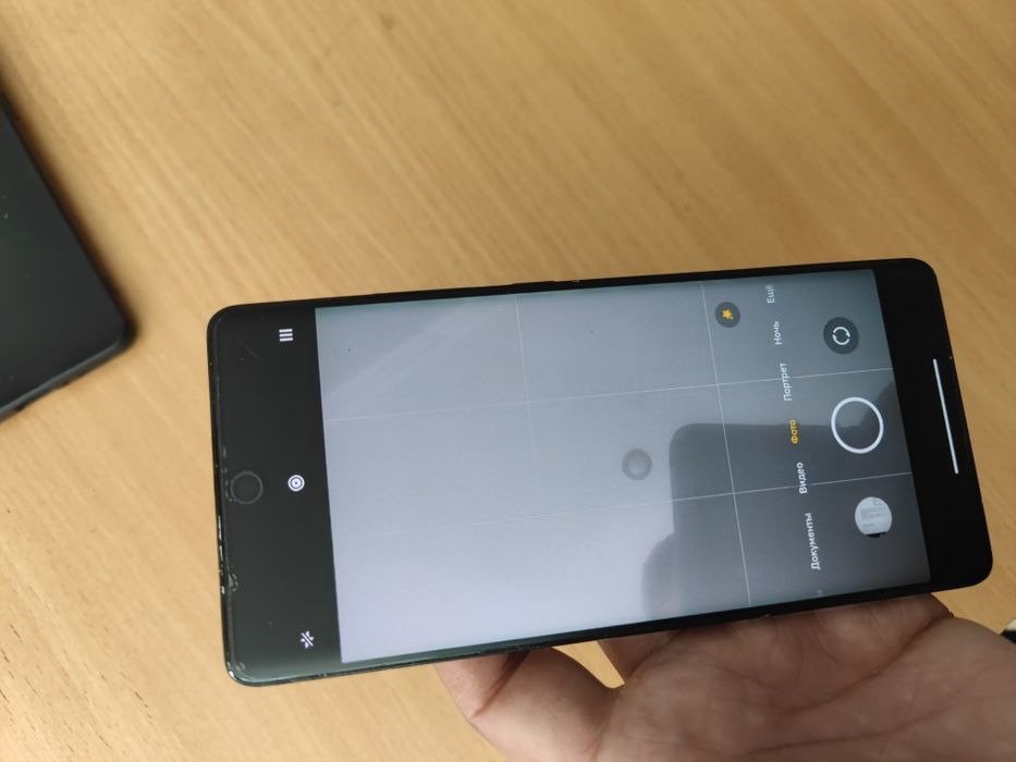Продам Xiaomi Mi Mix 4