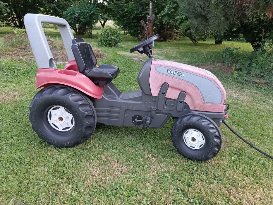 Traktor na pedały rolly toys valtra