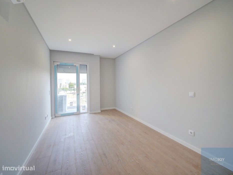 Apartamento T3 na Parede