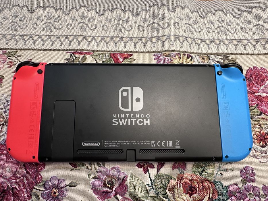Nintendo Switch 4 pady
