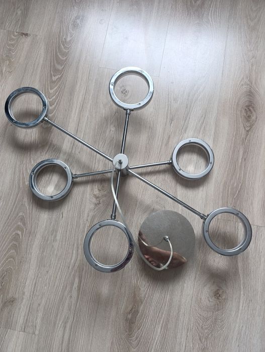 Lampa wisząca LED srebrna