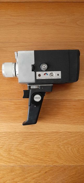 Kobena 321 Super 8 Movie Camera/ camera de filme Vintage