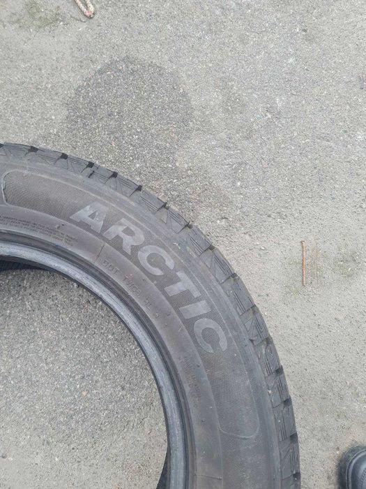 Колеса , шини, резина  225/65 R17