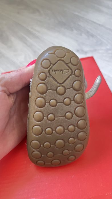 Clarks туфлі на дівчинку