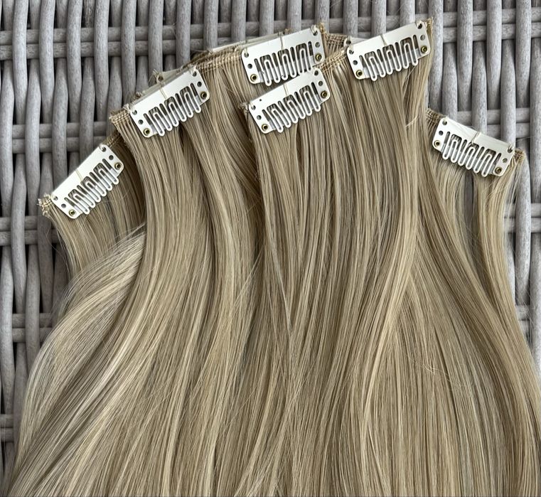 Naturalny blond chłodny odcień włosy doczepiane