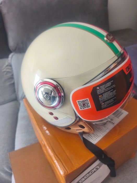 Capacete novo tamanho M e s