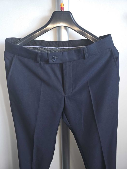 Garnitur męski młodzieżowy 176/92/84 Slim Studniówka