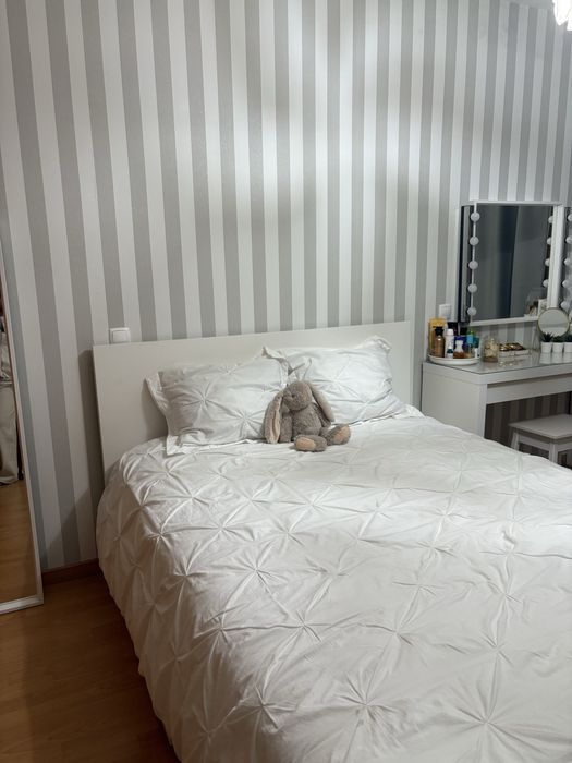 Cama de casal 140x200 cm ikea - contacto através das mensagens