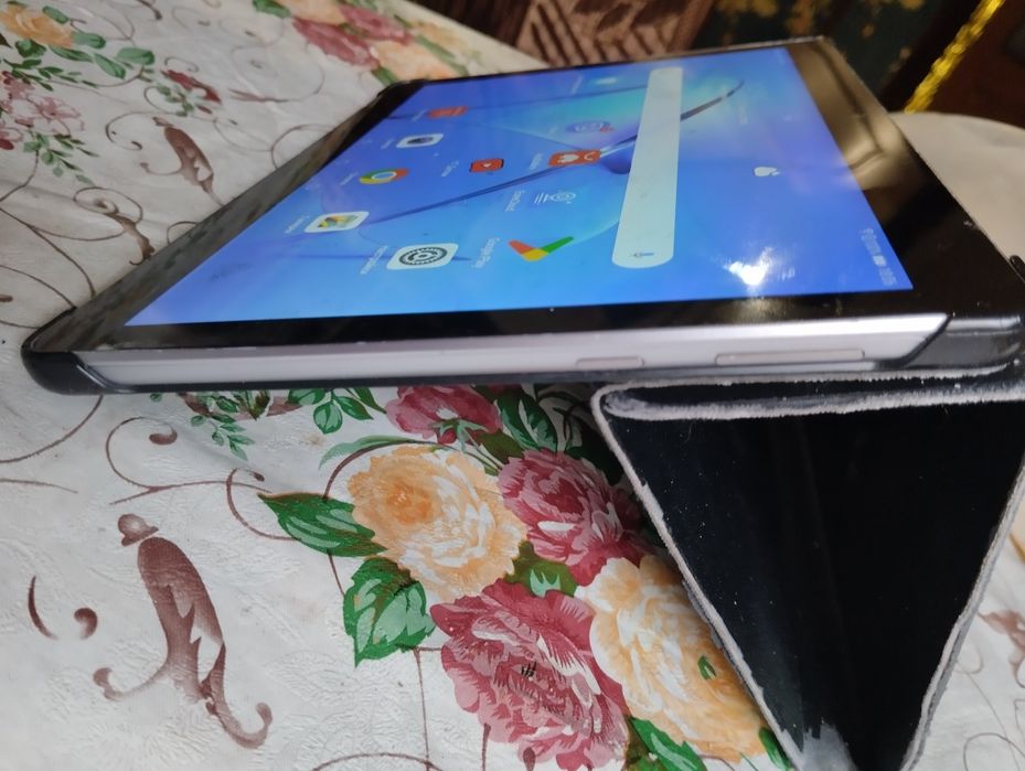 Планшет Huawei MediaPad T3 10 LTE Grey