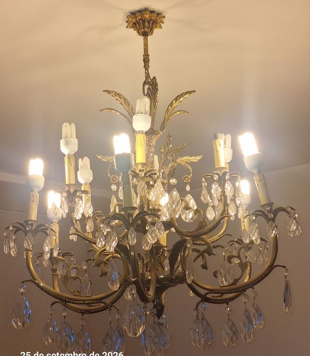 Candeeiro ou lustre de sala