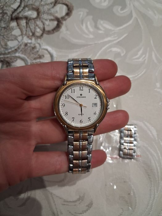 zegarek kwarcowy Junghans 47/1676