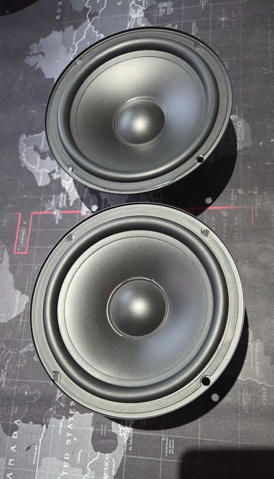 2 solidne głośniki niskotonowe 6,5" 16cm 8ohm jak nowe woofer audio