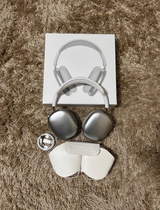 P9 White Headphones