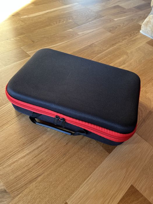 Жорсткий кейс для речей, інструментів