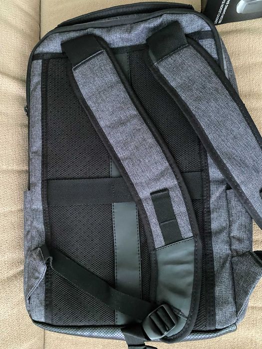 Nowy plecak na laptopa Lenovo Legion Recon Gaming Backpack  15.6"