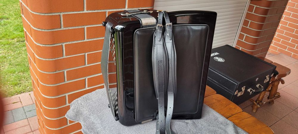 Hohner Atlantic IV S de luxe 120 basów