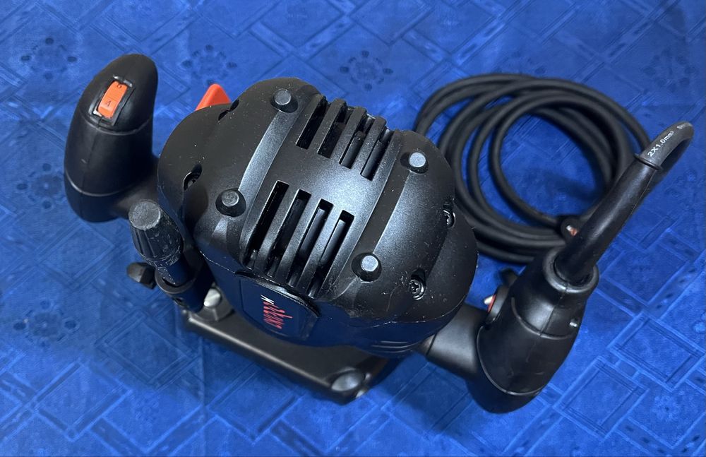 Dnipro-M ER-120S Фрезер 1200Вт Гарантія