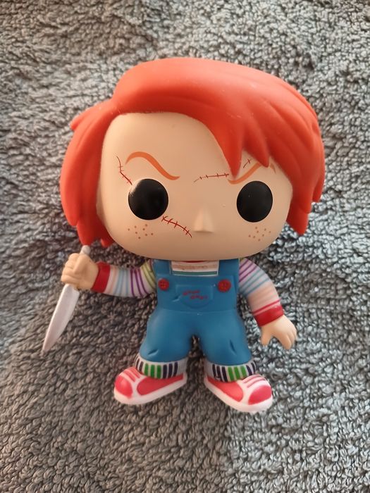 Funko pop Chuky sem caixa.