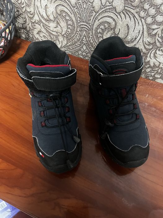Термо чоботи на хлопчика , стан нових
