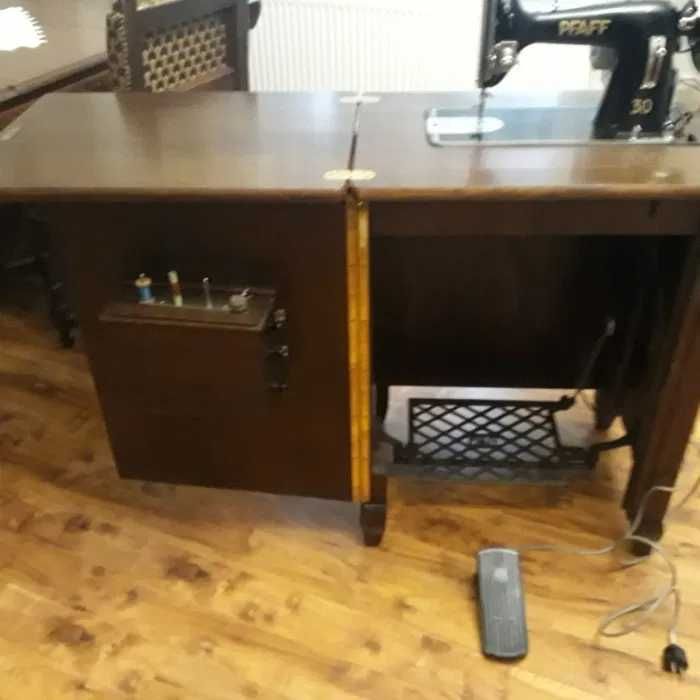 zabytkowa Maszyna do szycia PFAFF antyk 1952 r idealna