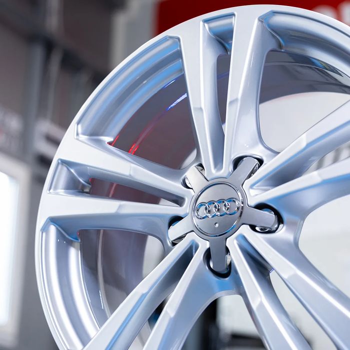 NOWE ORYGINALNE Felgi aluminiowe Audi 17" A1 S1 A3 S3 TT
