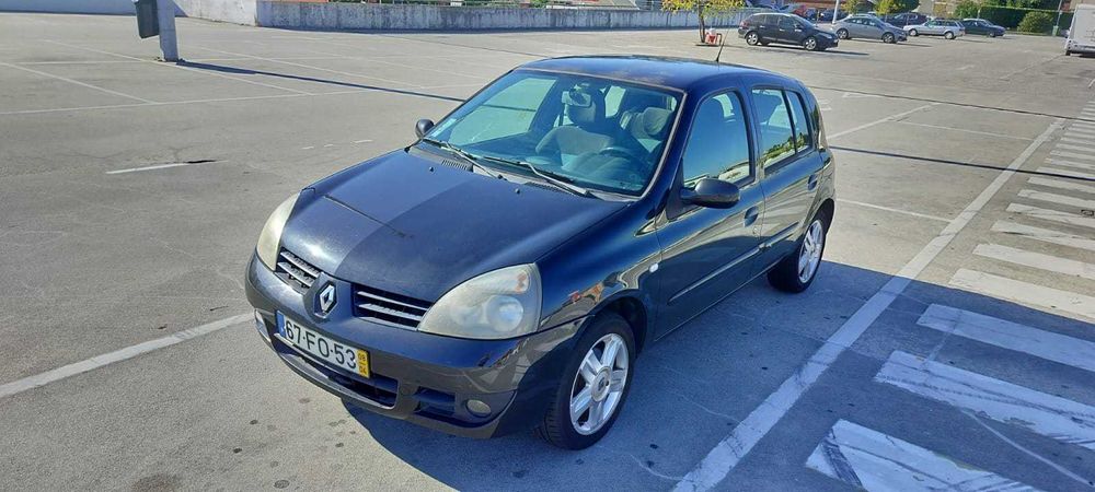 Renault Clio II 1.2 Gasolina