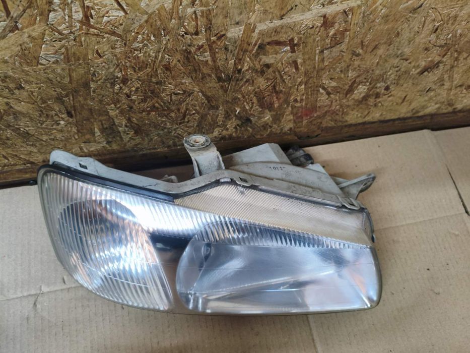 Перкдня права фара Hyundai Accent 2 Хюндай Акцент 2 2000-2003