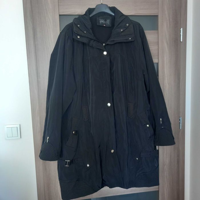 damska kurtka SATURNE w rozmiarze 50.