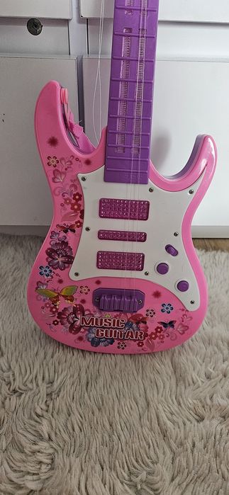 Gitara elektryczna gra swieci muzyka